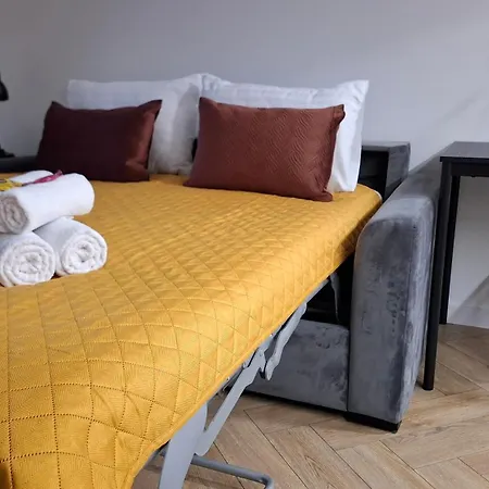 Gold Cubus Nest Апартаменты *