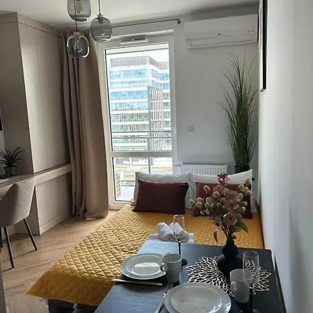 Apartamento Gold Cubus Nest Varsóvia