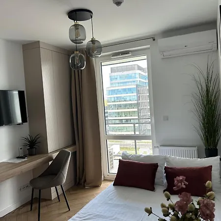 Gold Cubus Nest Apartamento