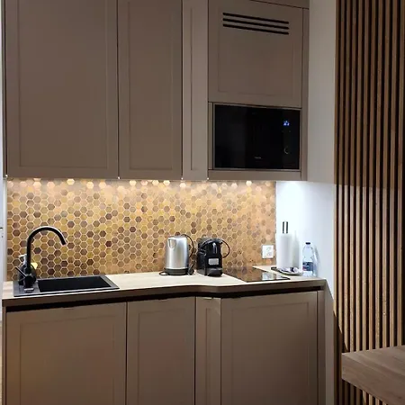 Gold Cubus Nest Apartamento