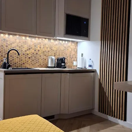 Gold Cubus Nest Apartamento *