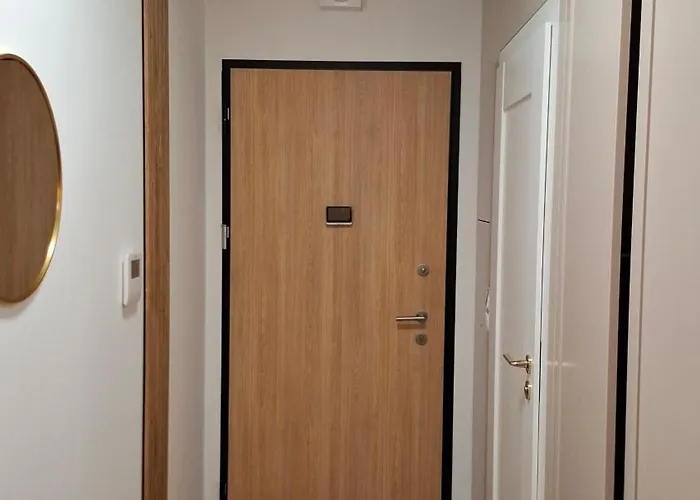 Gold Cubus Nest Warszawa