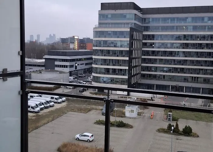 Gold Cubus Nest 华沙